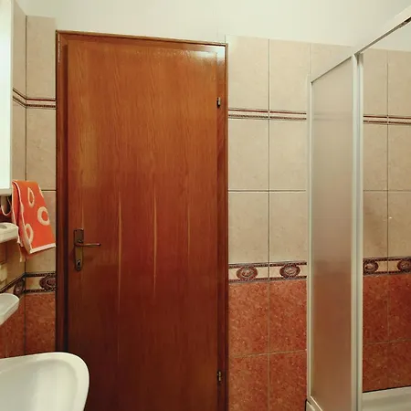 Antonci Πόρετς